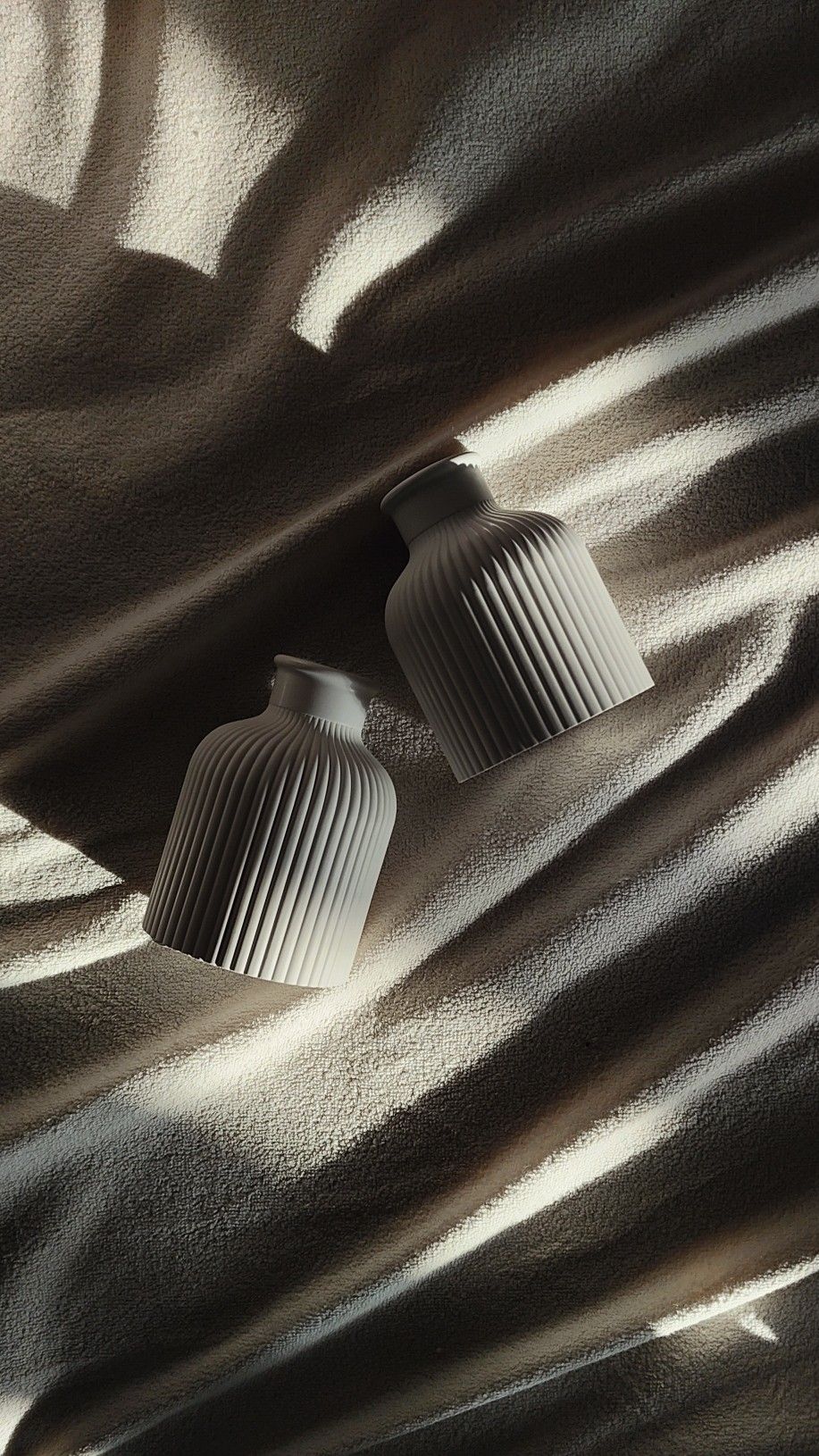 Bubble Tray & Striped Vase Set